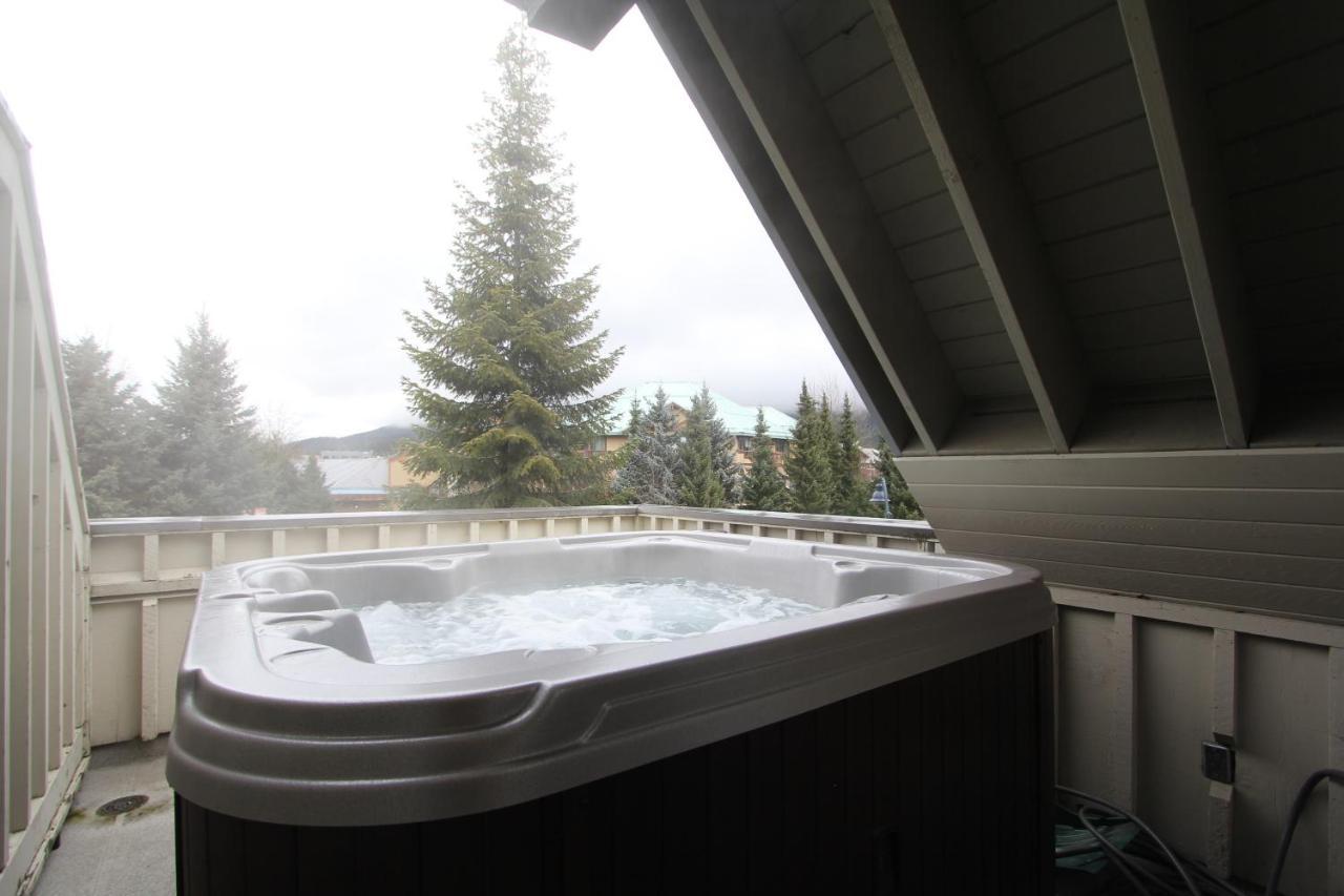 Lagoons Condos By Whistler Retreats Exterior foto